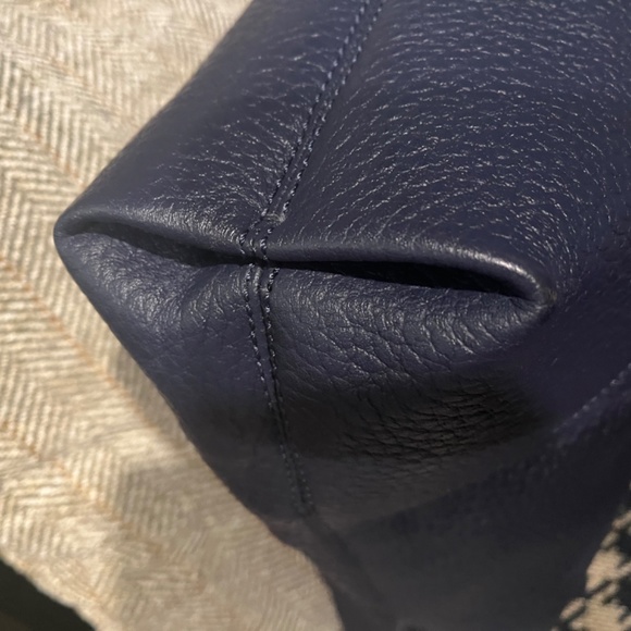 KATE SPADE BEAUTIFUL PEBBLED LEATHER SHOULDER BAG NEW NEVER USED NAVY - Picture 7 of 15